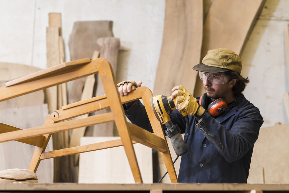 What Types of Workers Can an MEP Service Provider Supply in Dubai?
