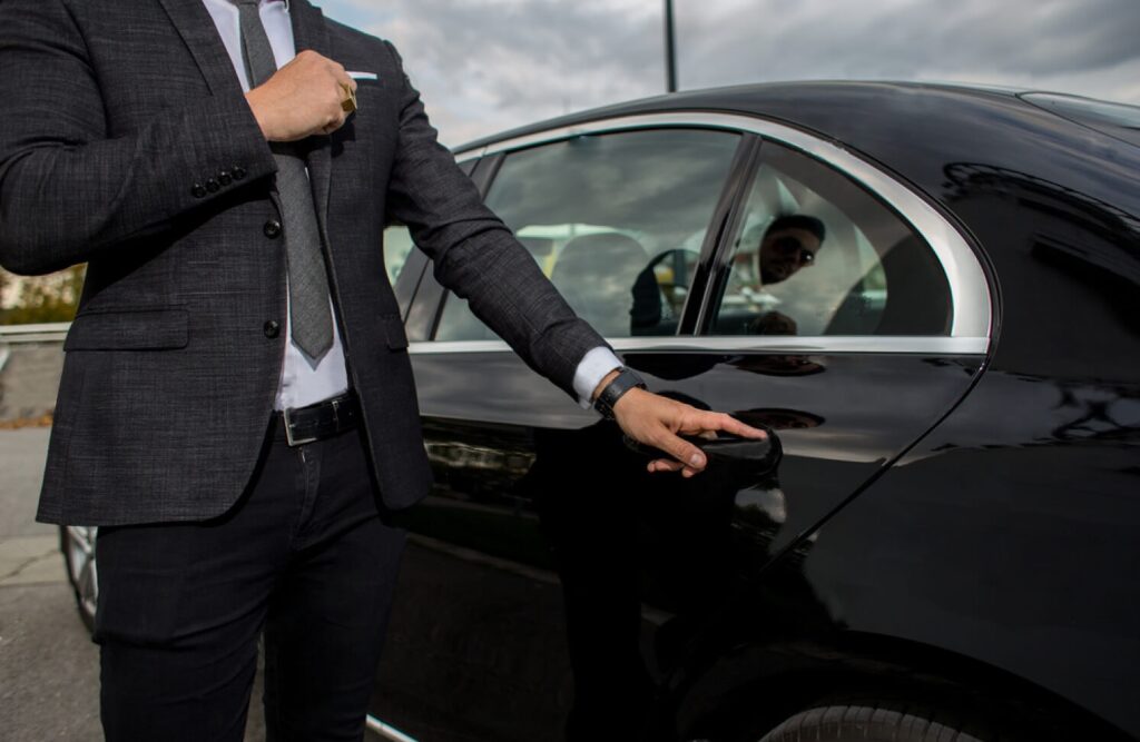 Professional Monthly Driver Service in Dubai